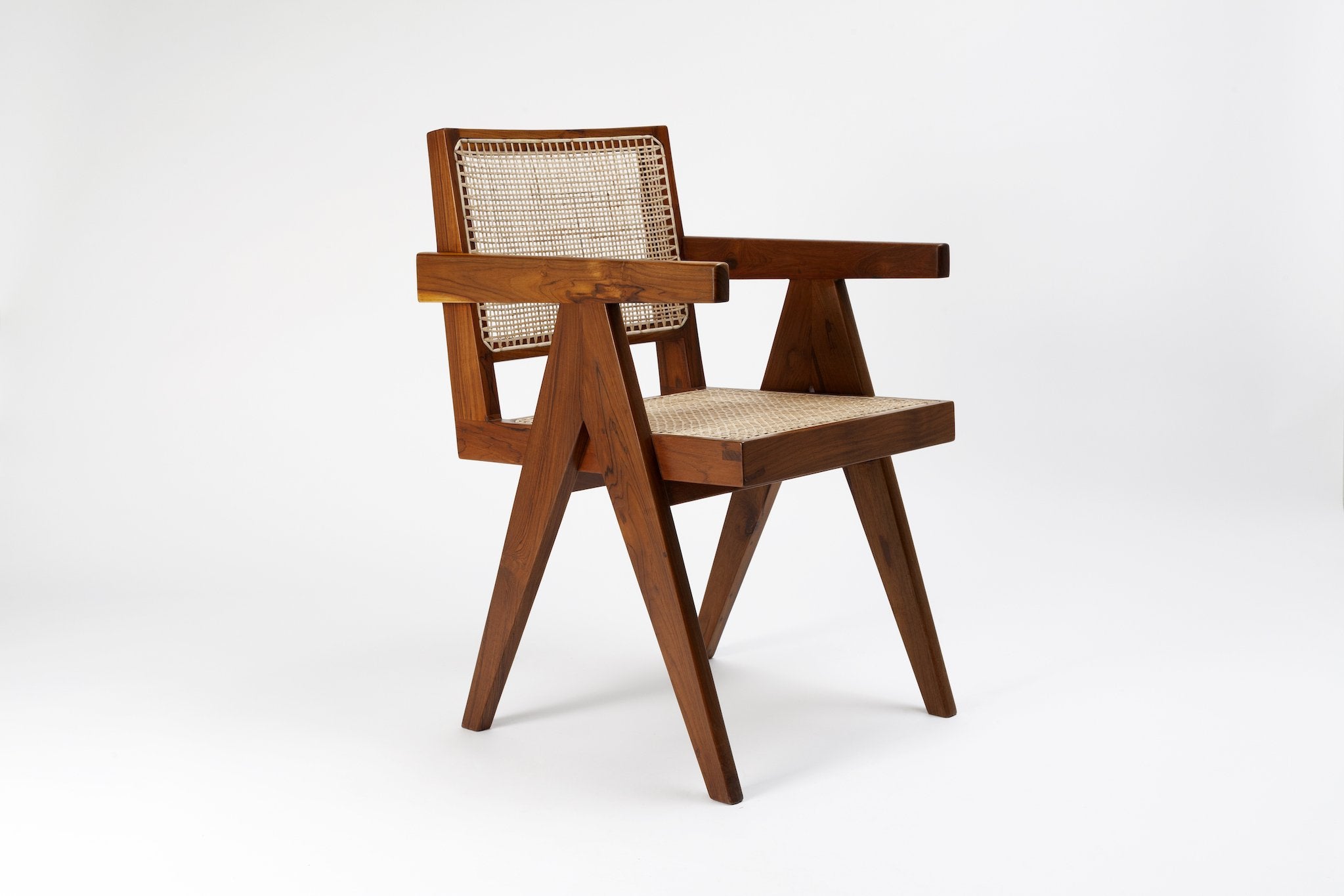 Pierre Jeanneret King Chair
